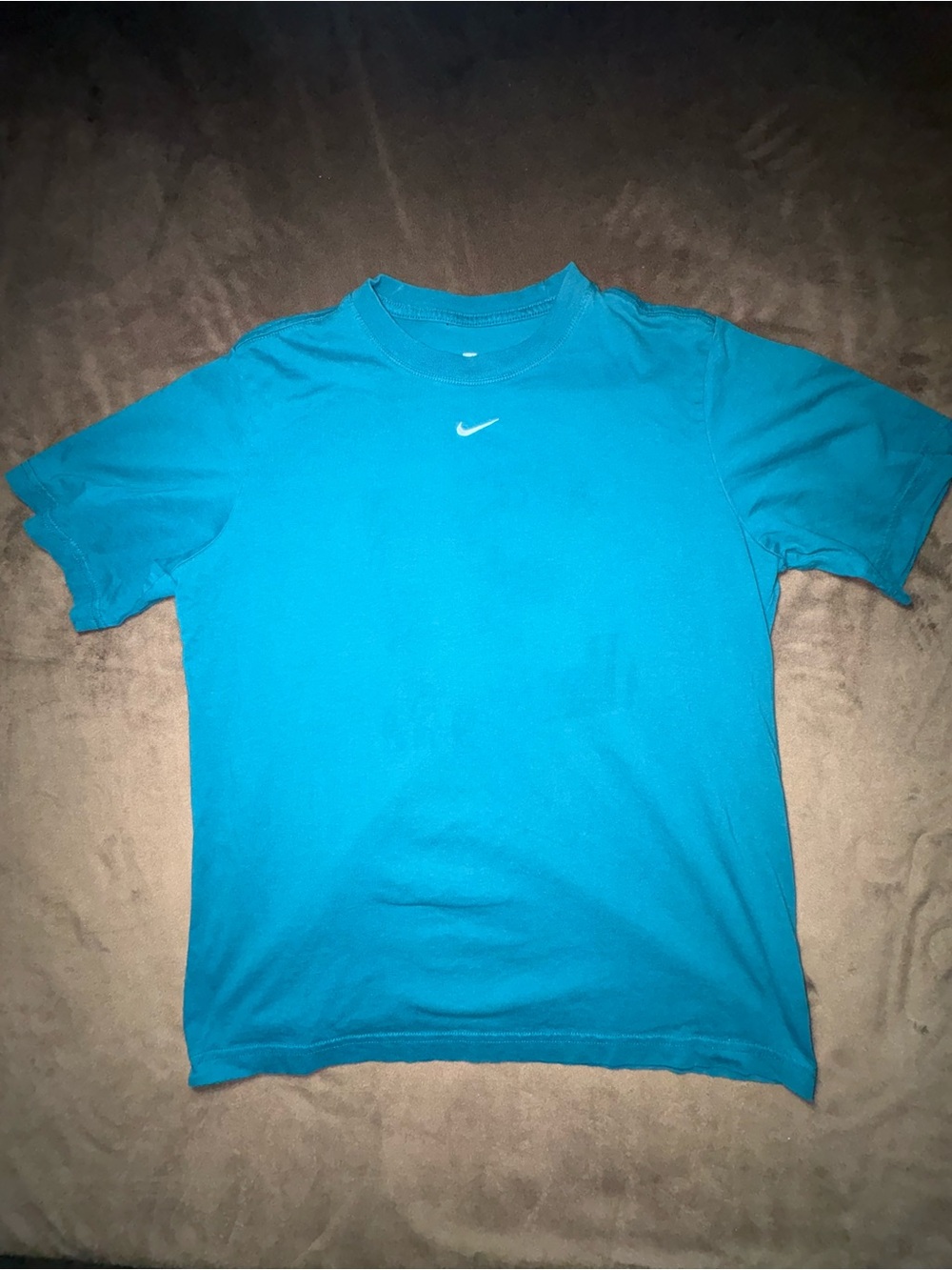Nike Center Swoosh Loose Fit Tee – Men's Size Small